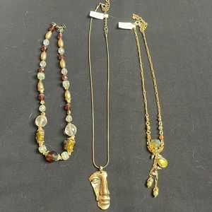 3 Boutique necklaces